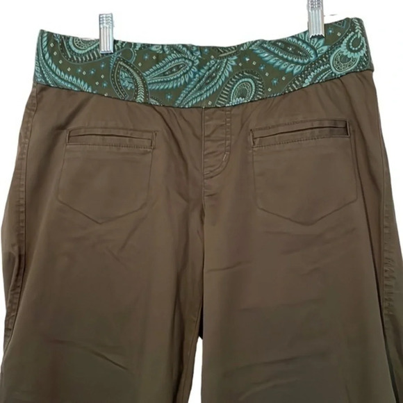 Old Navy Maternity Capri Pants Size Large‎ (L) - Picture 2 of 8